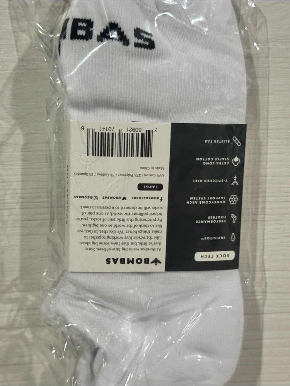 Bombas low profile
